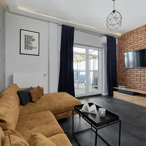 stylish-kociuszki-apartament-near-the-market-square-by-renters.hotelswroclaw.com/