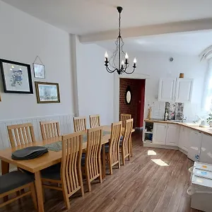 https://apartament-more-apartment.gdanskhotel.org