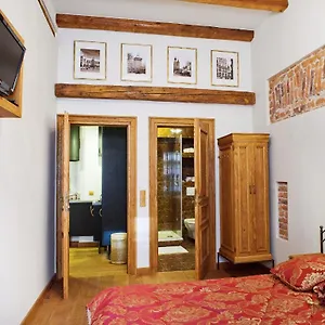 https://pokoje-leonardo.krakowhotelspoland.com